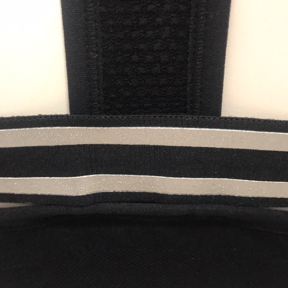 Puma Athletic/Athleisure Sports Bra, NWT! - Picture 6 of 8